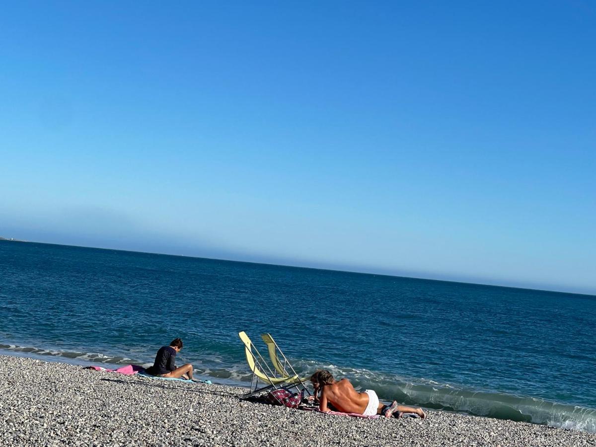 Villeneuve Loubet Plage- Entre Nice Et Cannes 外观 照片
