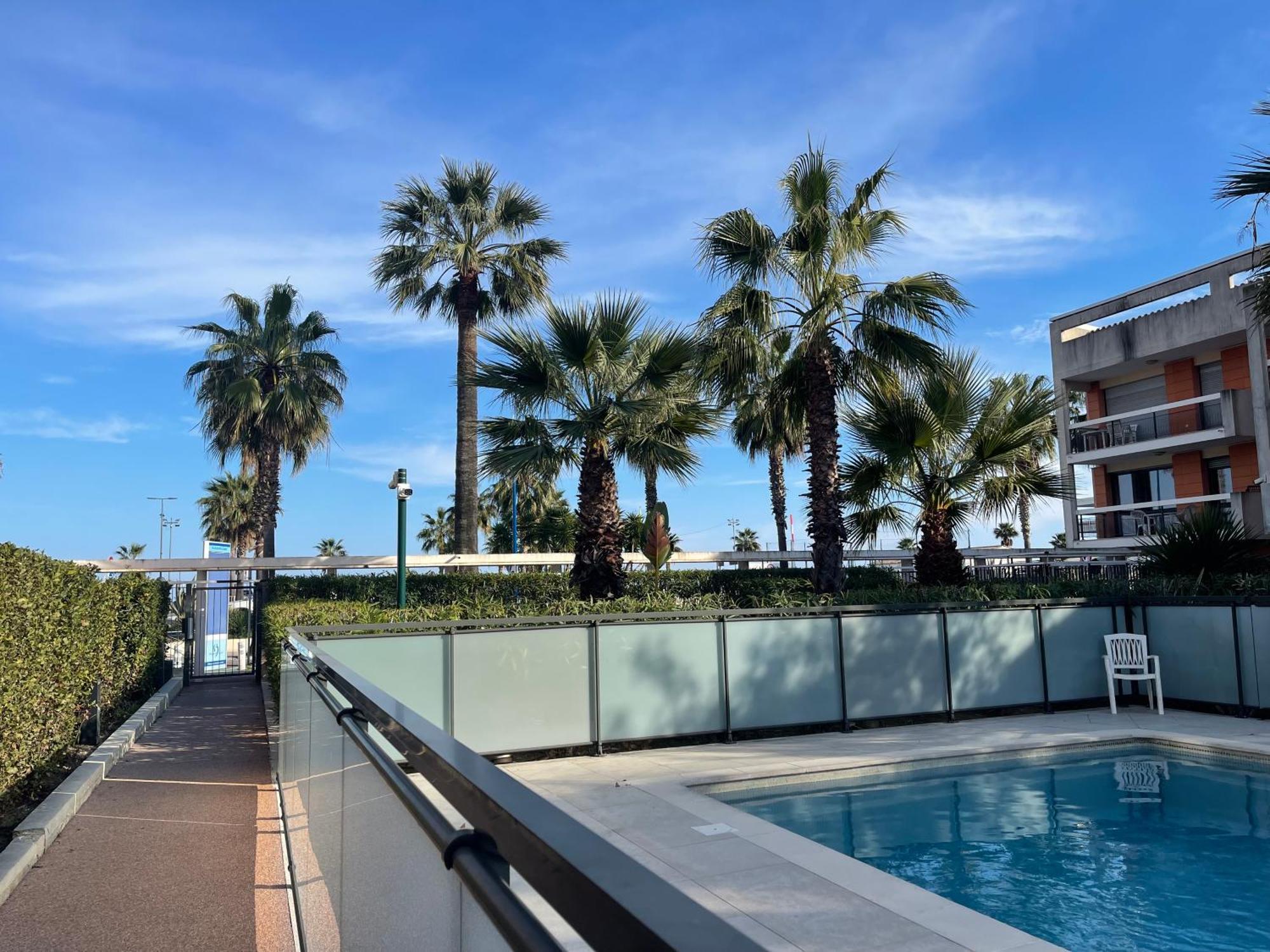 Villeneuve Loubet Plage- Entre Nice Et Cannes 外观 照片
