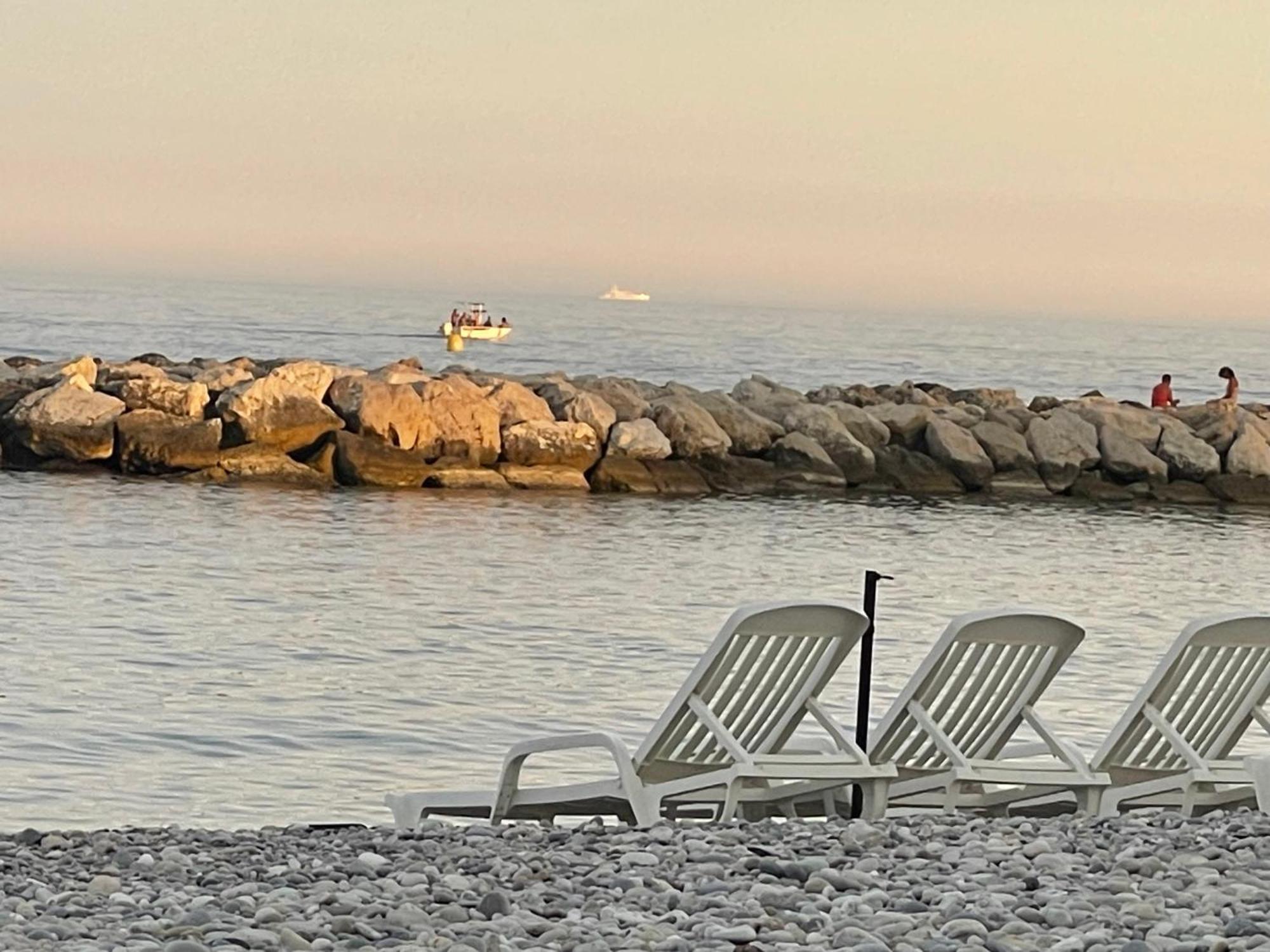 Villeneuve Loubet Plage- Entre Nice Et Cannes 外观 照片